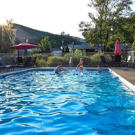 Adirondack Sunrise Lodge Lake George Ngoại thất bức ảnh