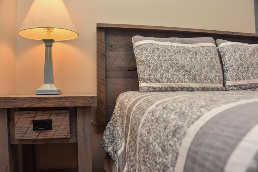 Adirondack Sunrise Lodge Lake George Ngoại thất bức ảnh